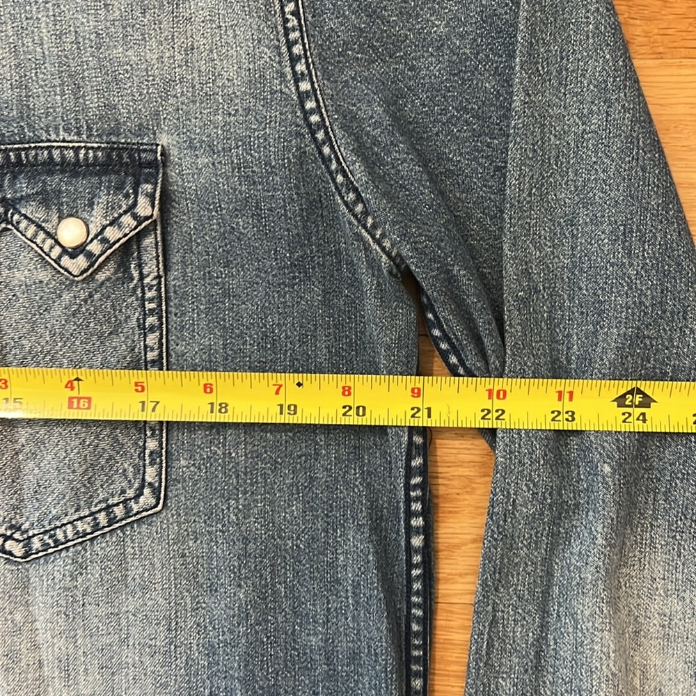 Levi Strauss and Co Denim Western Shirt pearl snap - Picture 3 of 4